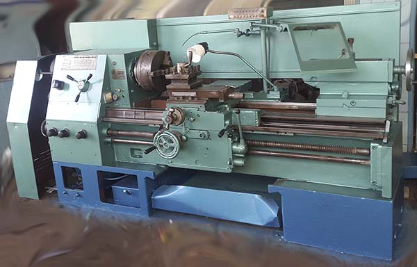 Фото токарно-гвинторізного верстата ФТ-11 Фото токарно-гвинторізного верстата ФТ-11